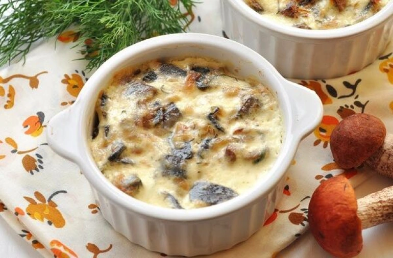 Жульен с курицей и грибами