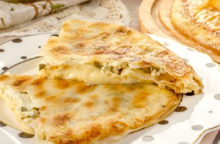 Ленивая ачма из лаваша (на сковороде)