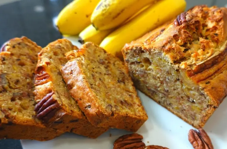 Банановый кекс с грецкими орехами