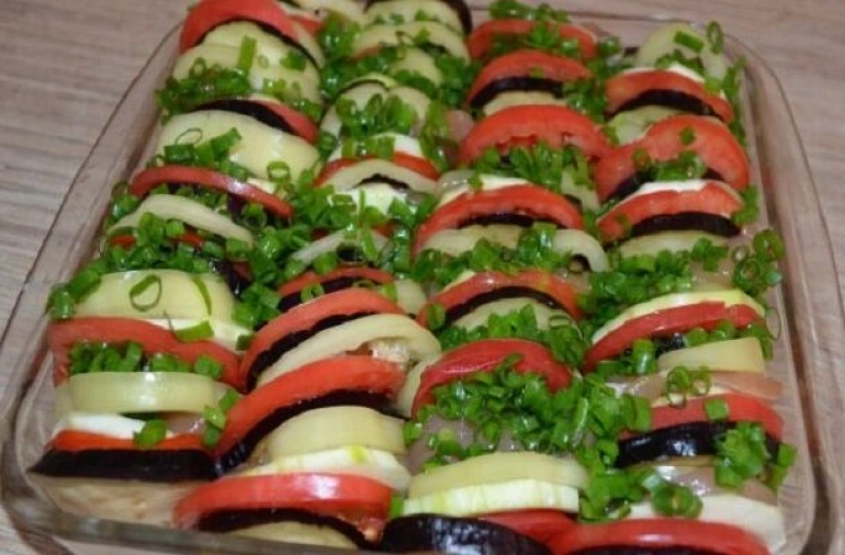 Рататуй с курочкой и синенькими 