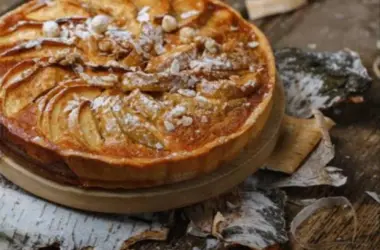 Шарлотка с грушами